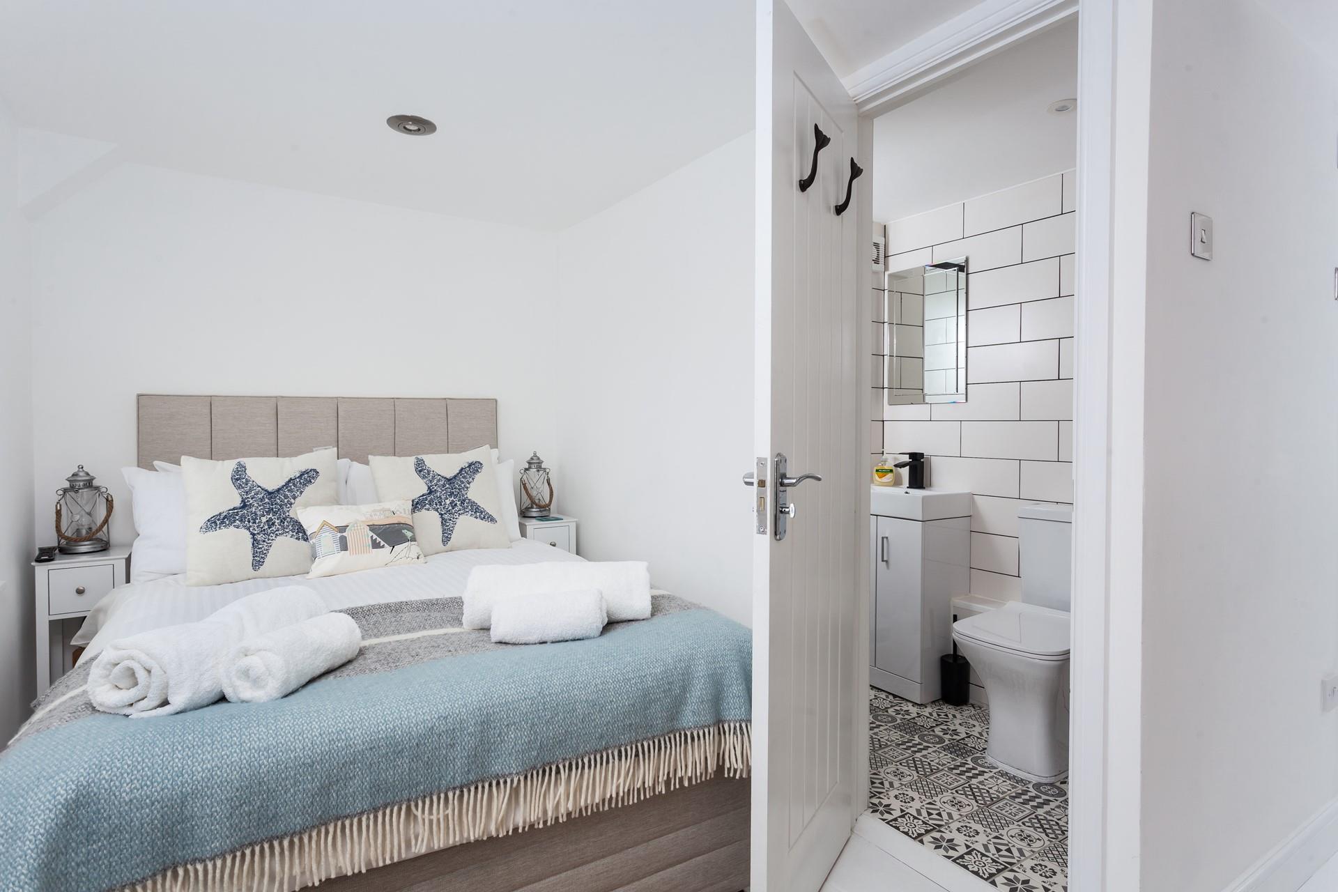 The en suite makes getting ready in the morning a breeze.