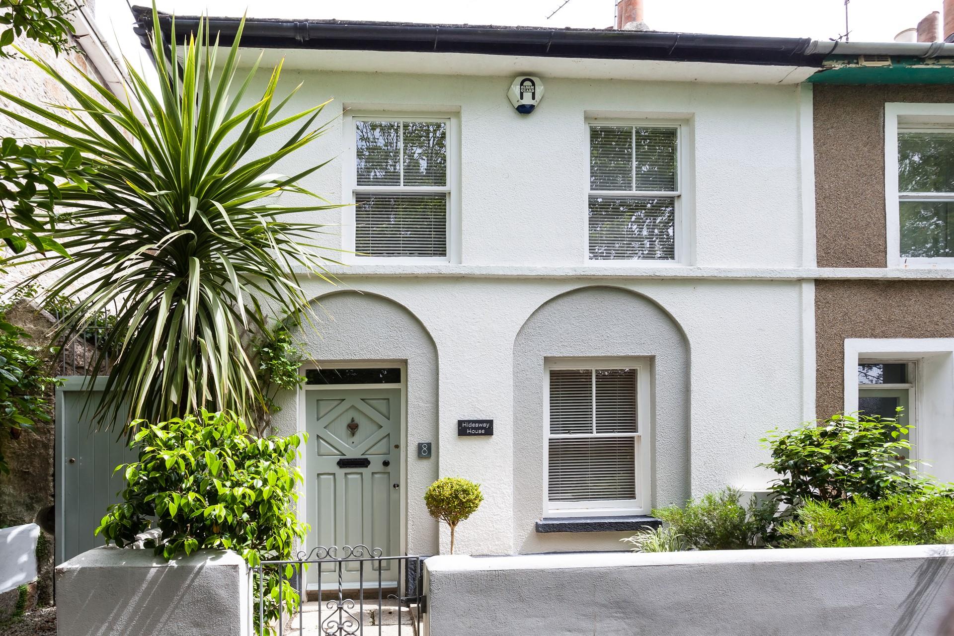 Hideaway House is tucked away in a quiet traffic free area of the town.