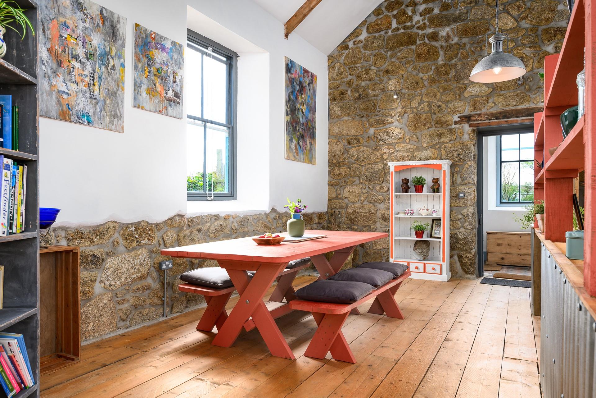 Enjoy delicious meals together after days spent at the beach.