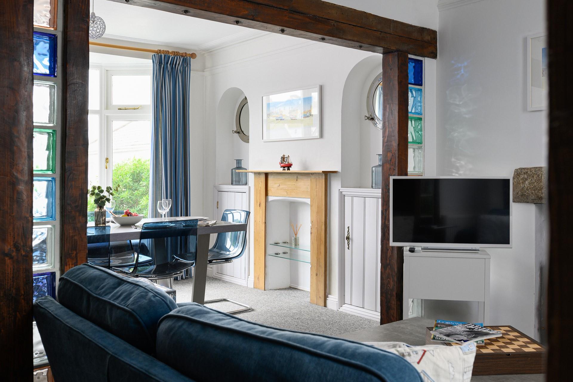 This stylish dining table and chairs provide the perfect place to have a family feast.