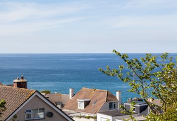 Teylu is only a five-minute walk from the popular Porthmeor beach.