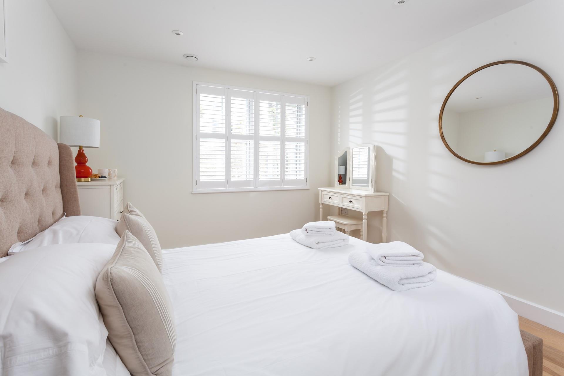 Wake up and sip your morning cuppa whilst deciding on the plans for the day.