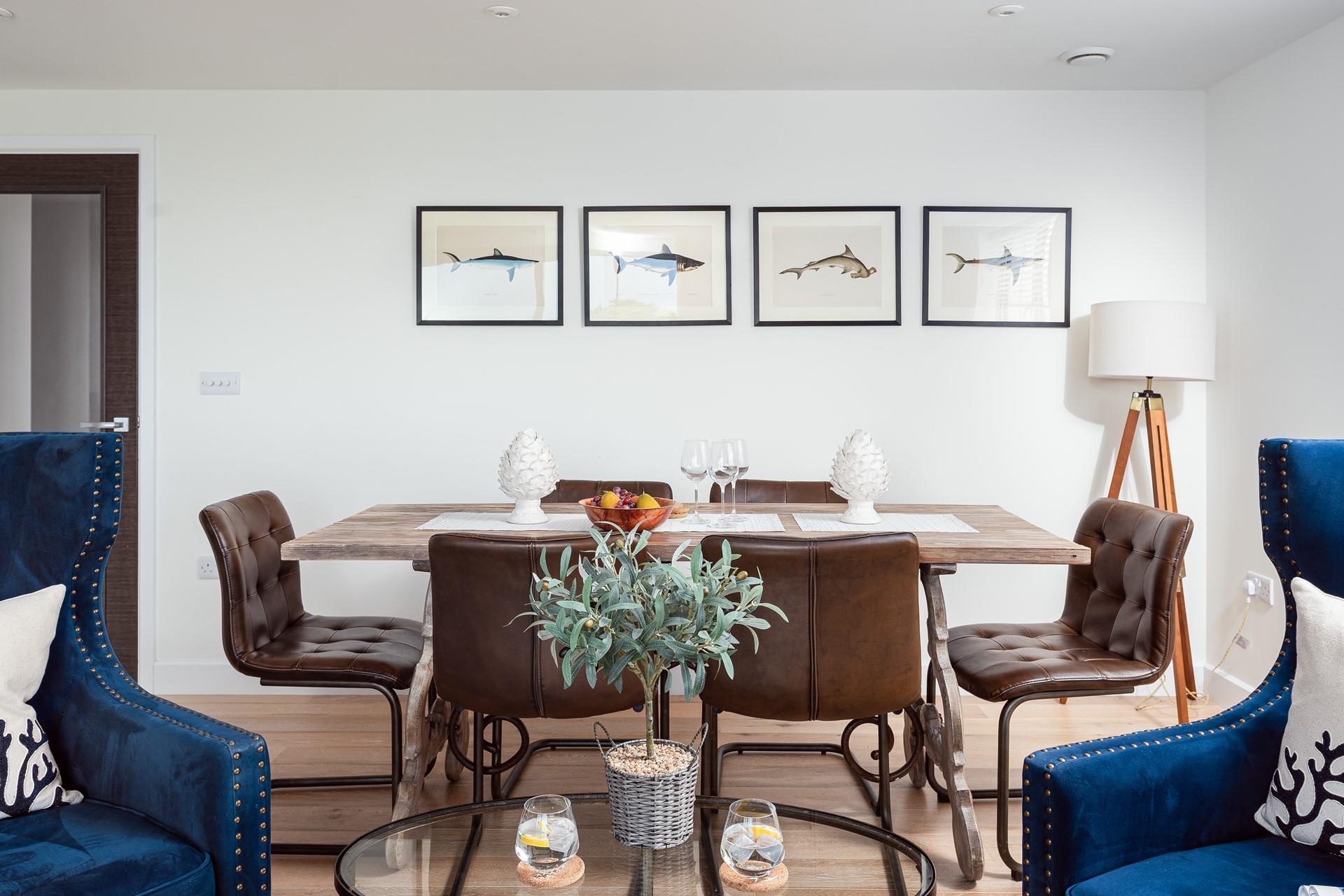 Serve up an indulgent feast and dine in style at the unique dining table. 