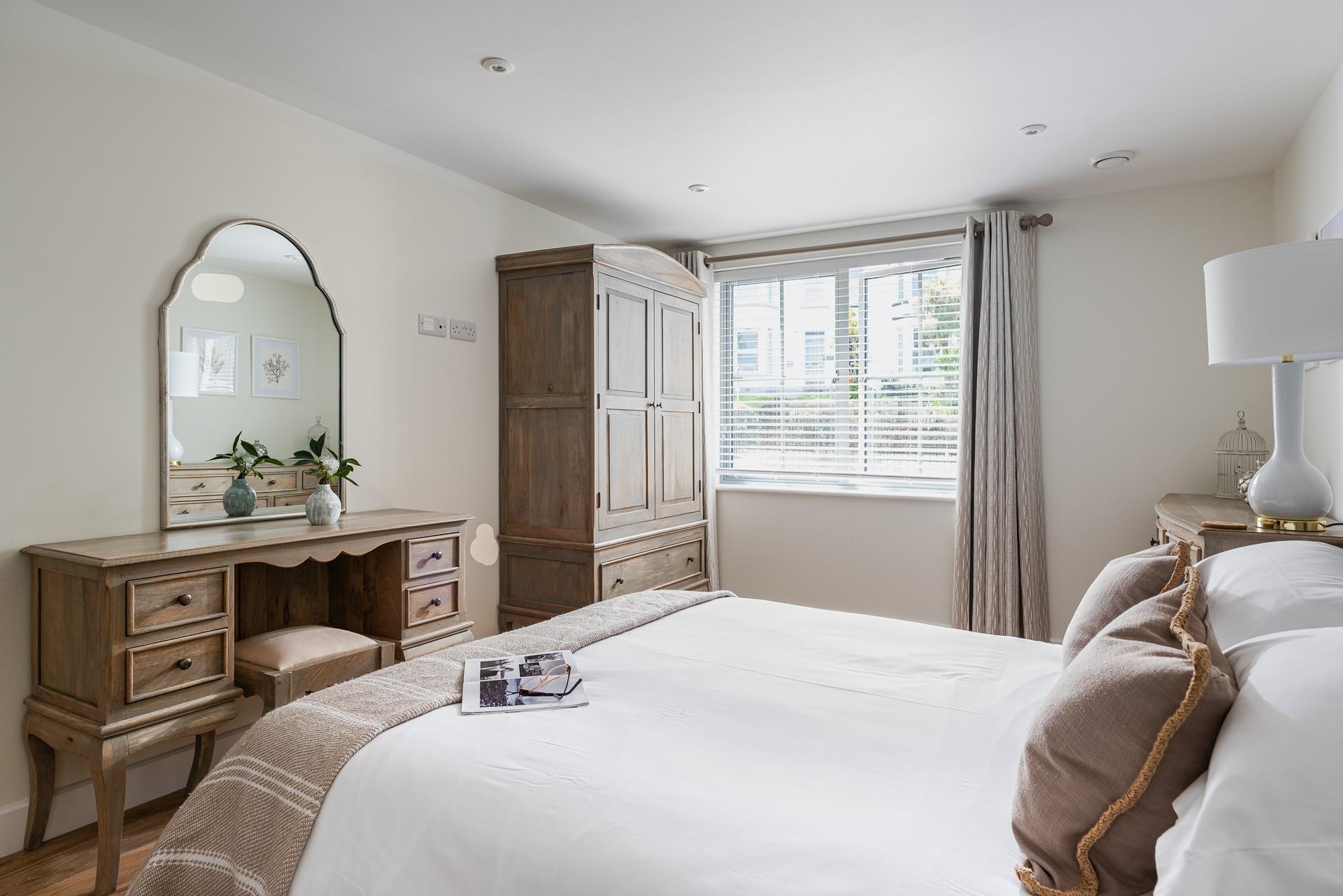 Wake up and enjoy a cuppa in bed to start the day.