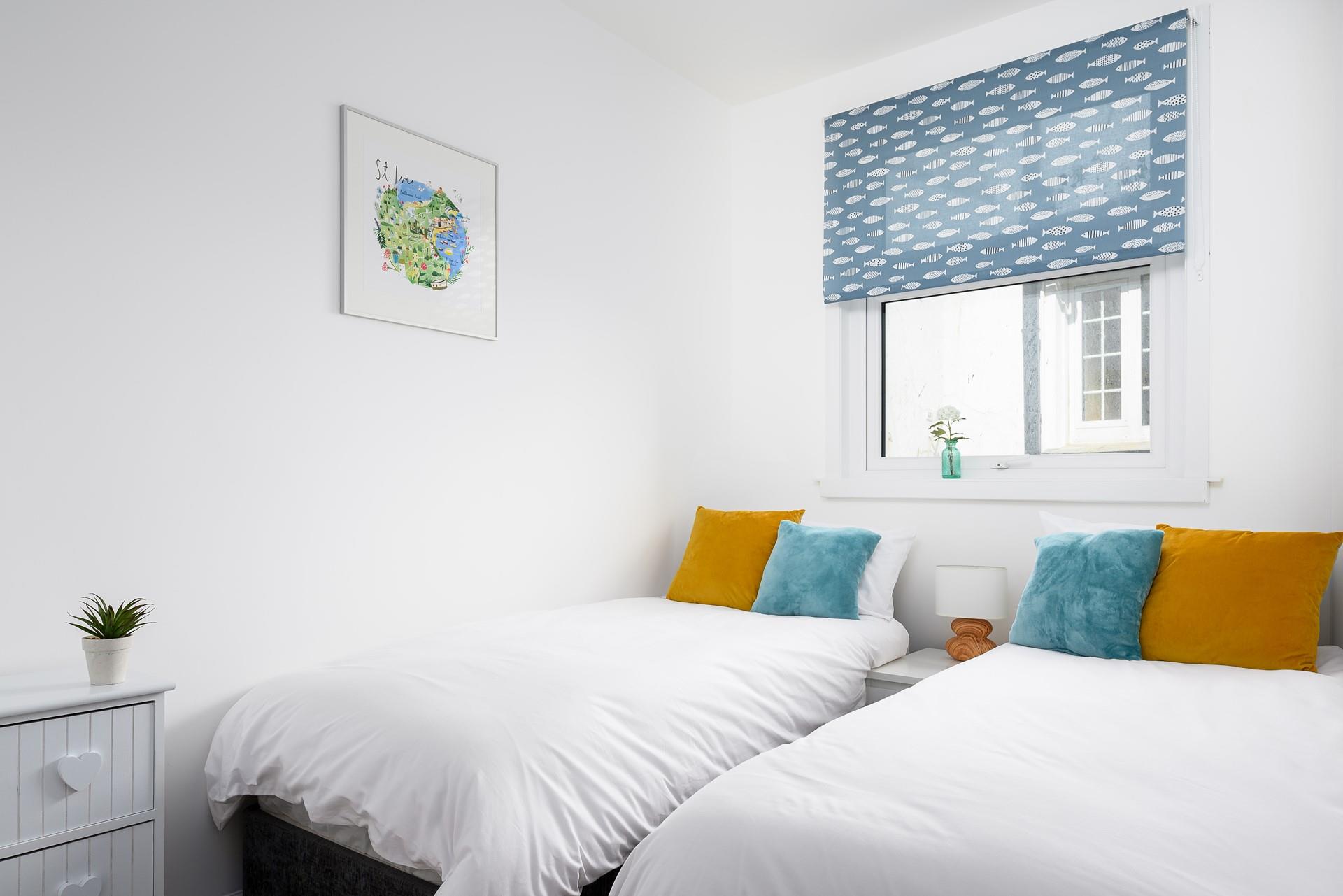 The kids will sleep well after splashing in the sea all day.