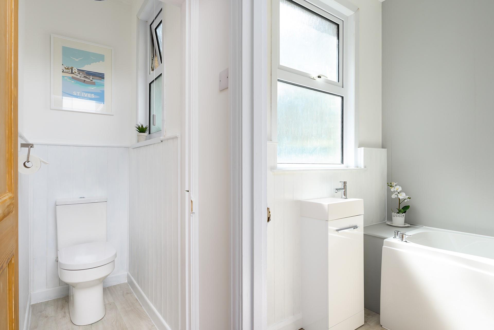 Get ready for an evening out at one of St Ives restaurants.