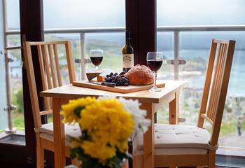 Every meal becomes a magical occasion with views like these to enjoy!