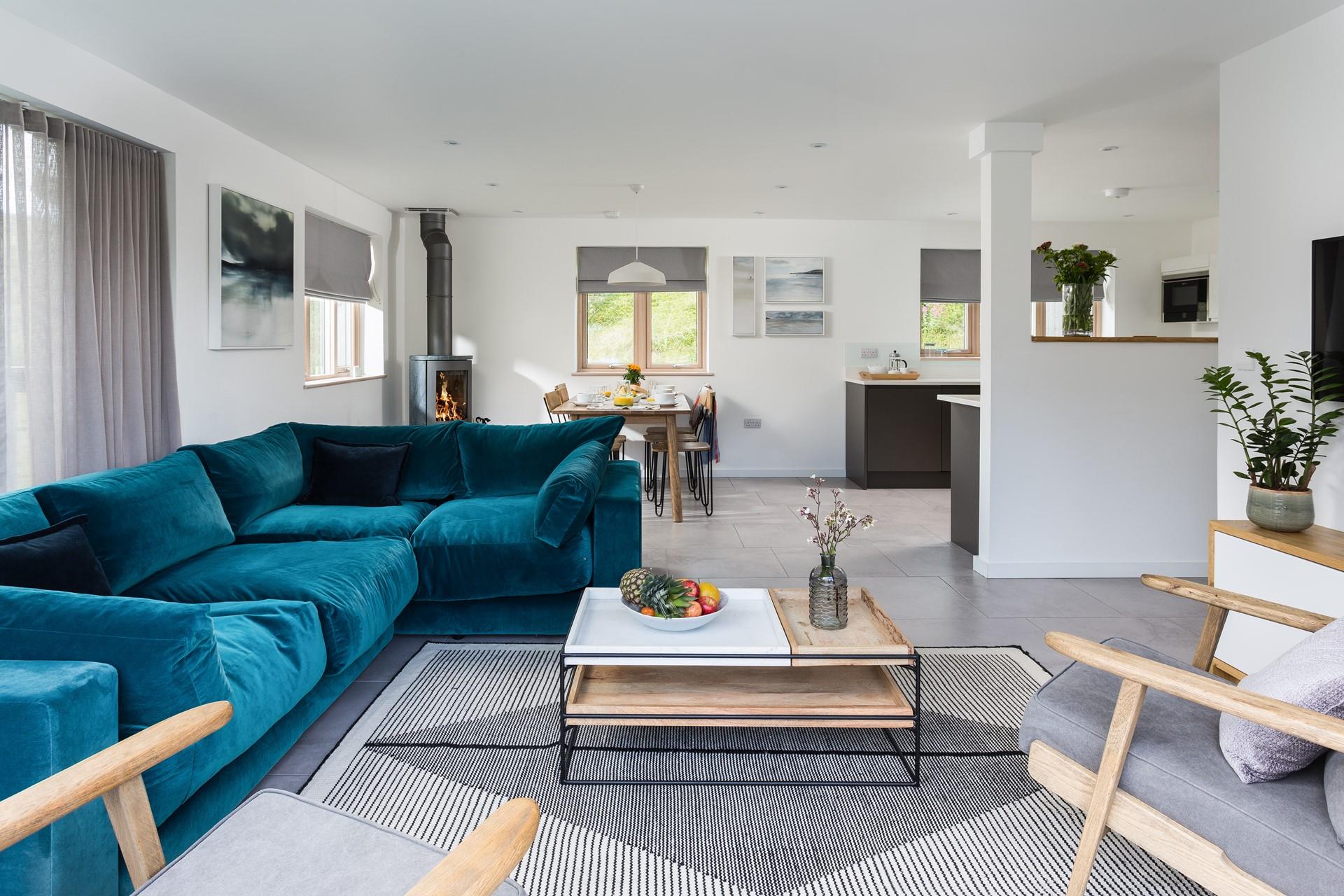 In winter months, relax with the heat of the woodburner filling your room and spend cosy afternoons engulfed in a good book.