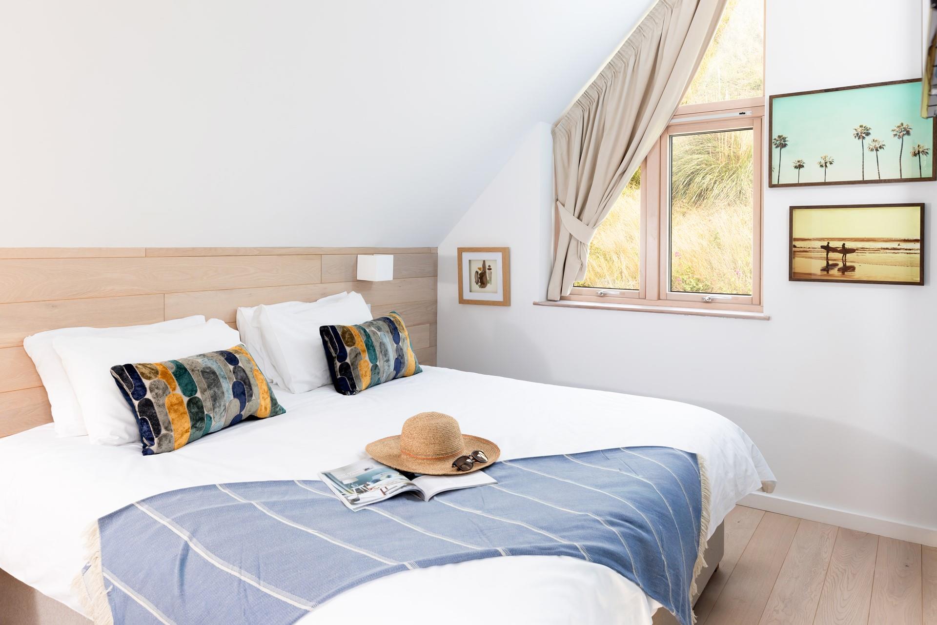 Bedroom 2 is another zip and link room. Giving you plenty of options for all the family.