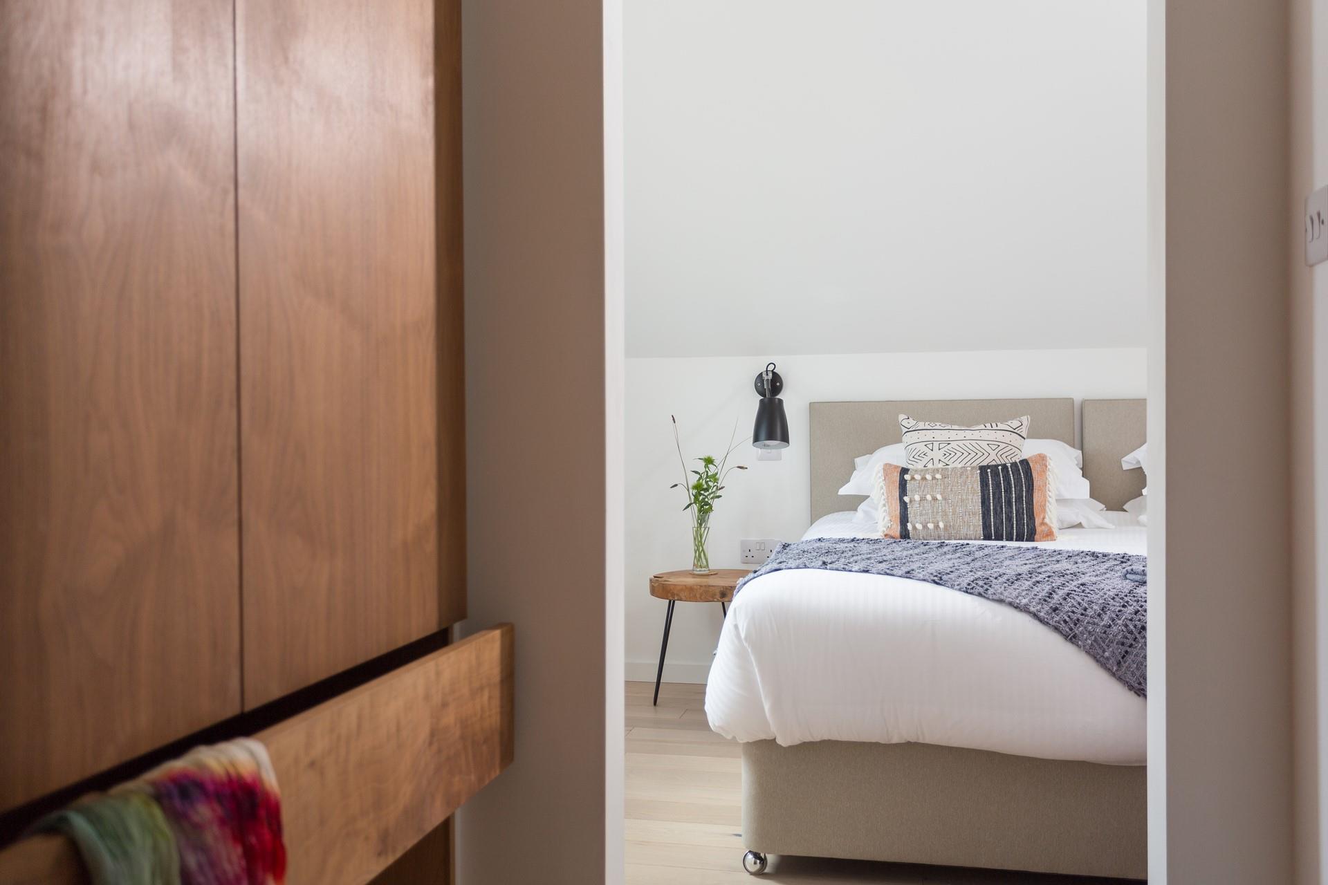 Each bedroom has an en suite so you won't be queuing to get ready each morning.