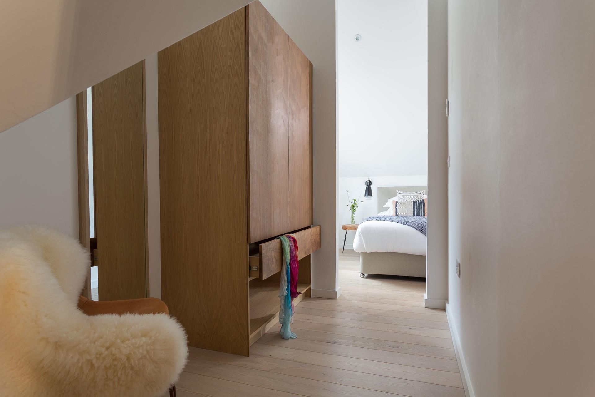 The large wardrobe means you don't have to pack light if you don't want to!