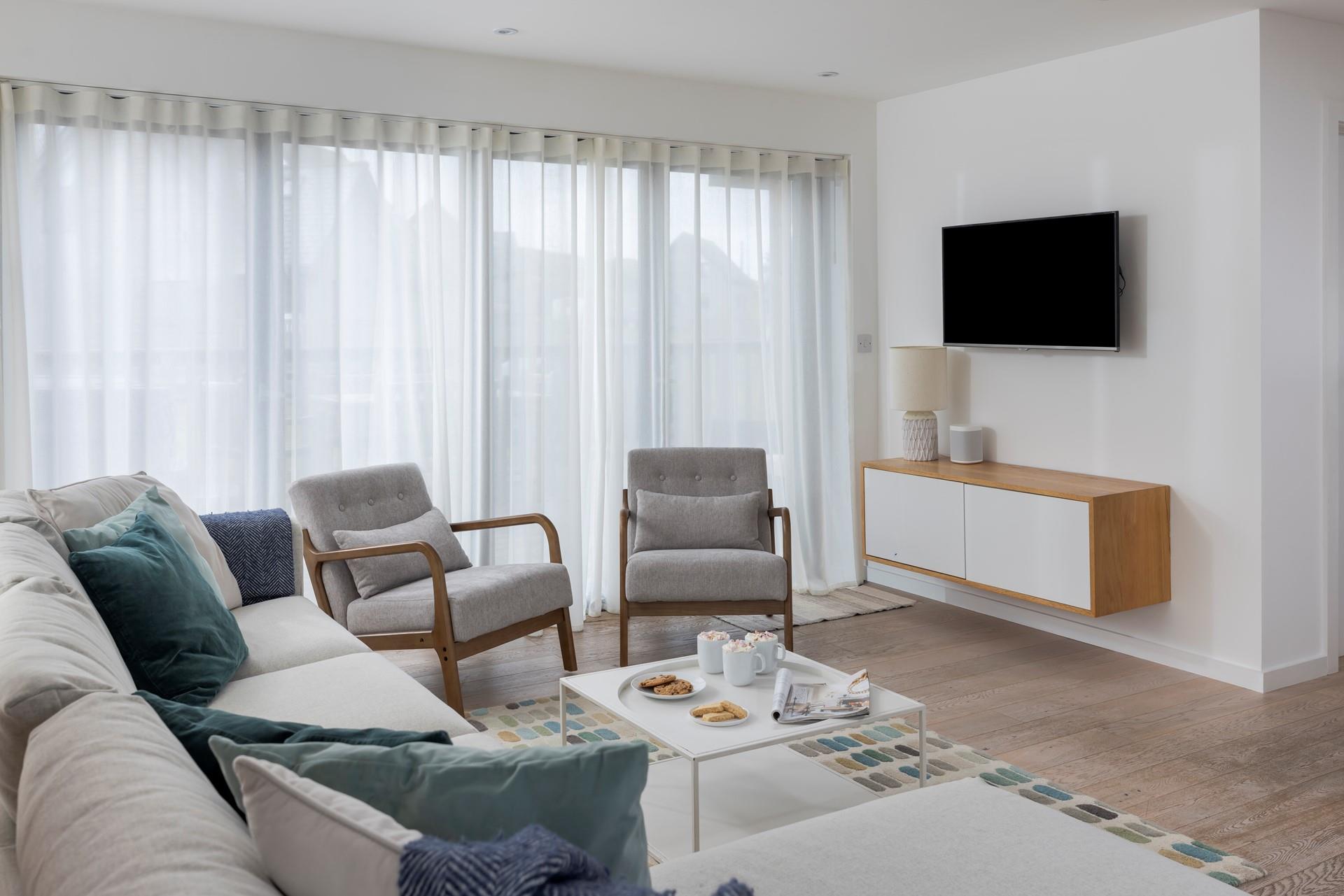 Sink into the comfortable sofa and spend a cosy evening in Sea Mist.