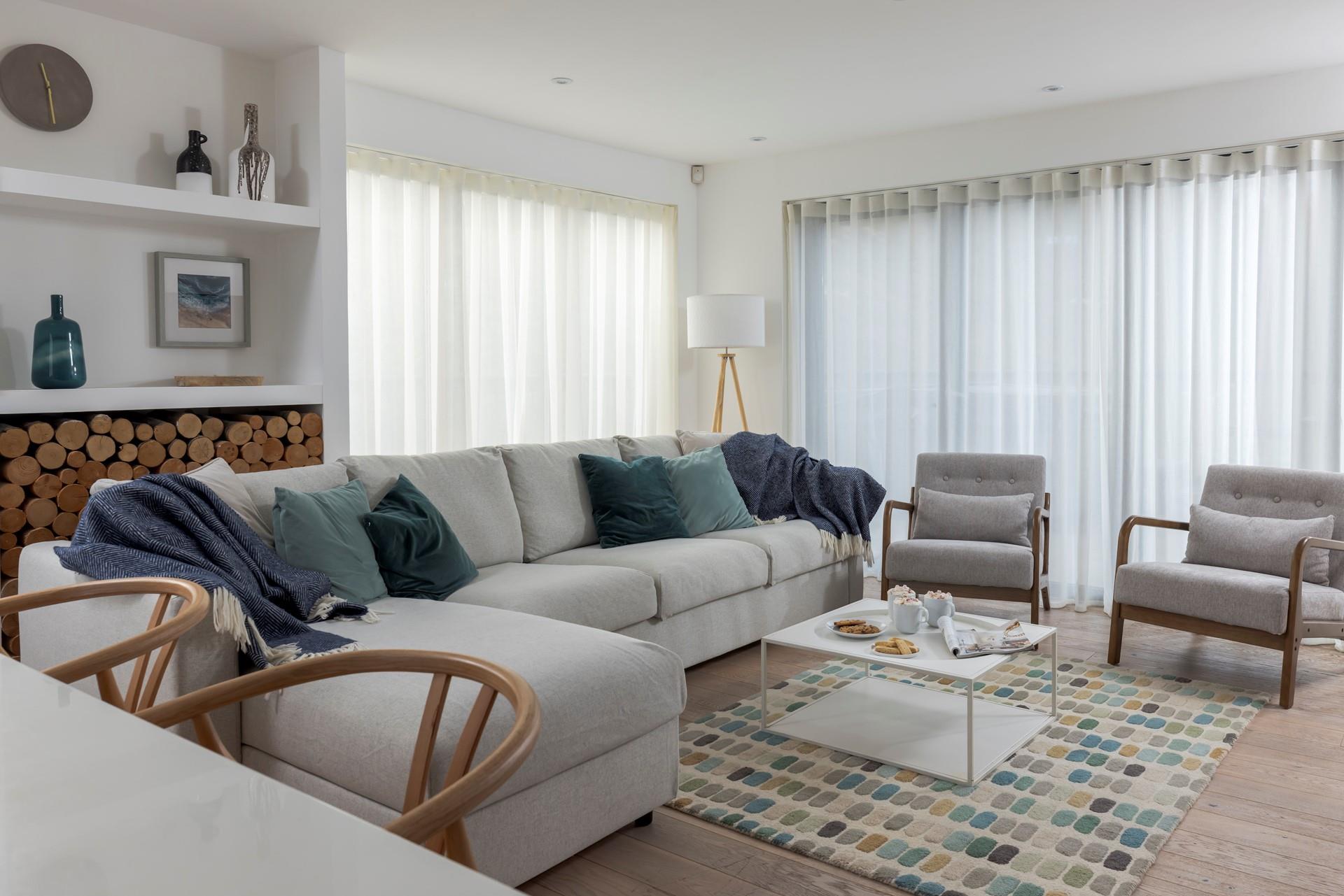 Tuck into a hot chocolate after a blustery coastal walk.