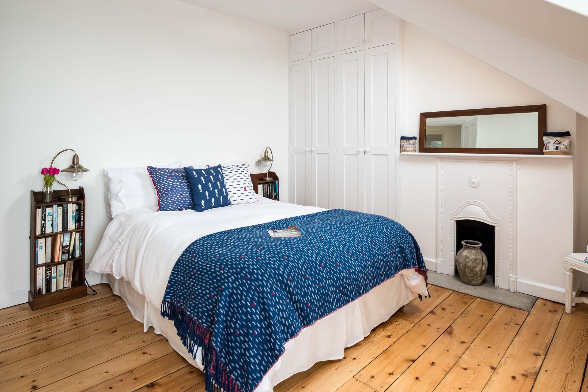 Climb into the double bed and drift into a dreamy night's sleep after a memorable day.