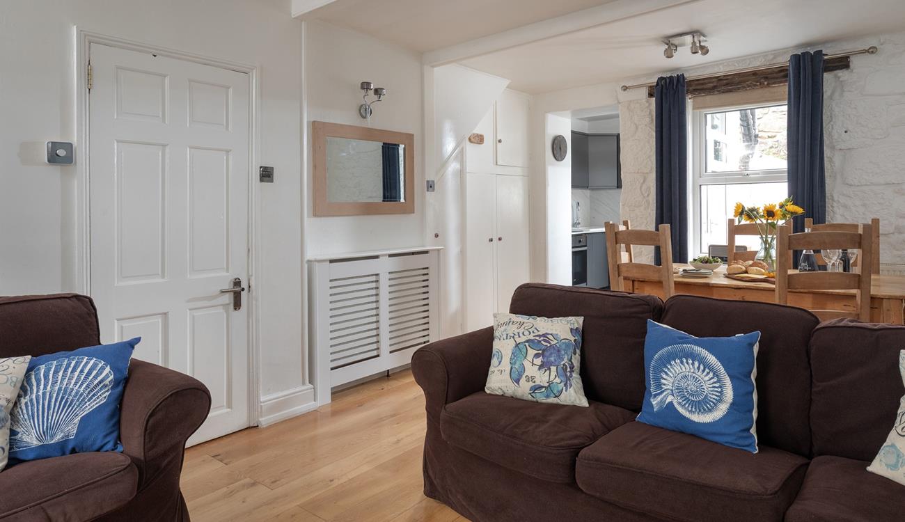 The open living space is cosy and light.