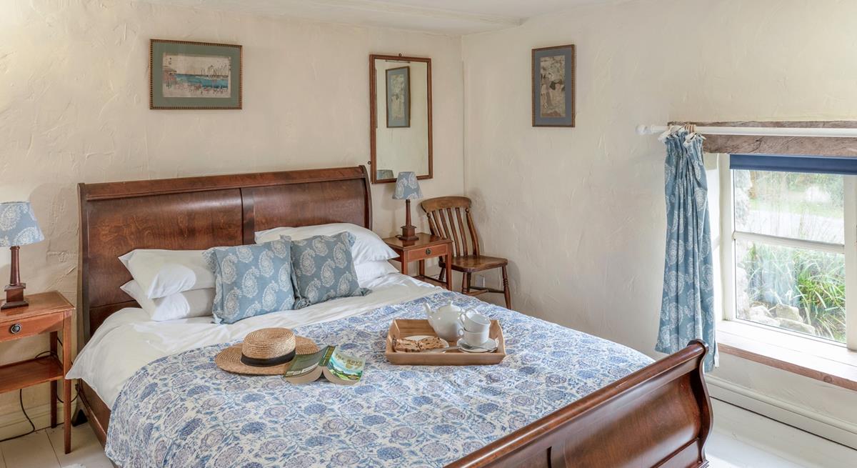 Tuck into the soft sheets of the spacious king size bed after a day of exploring.