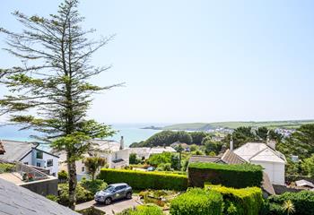 Be mesmerised by the far-reaching views across Mevagissey.