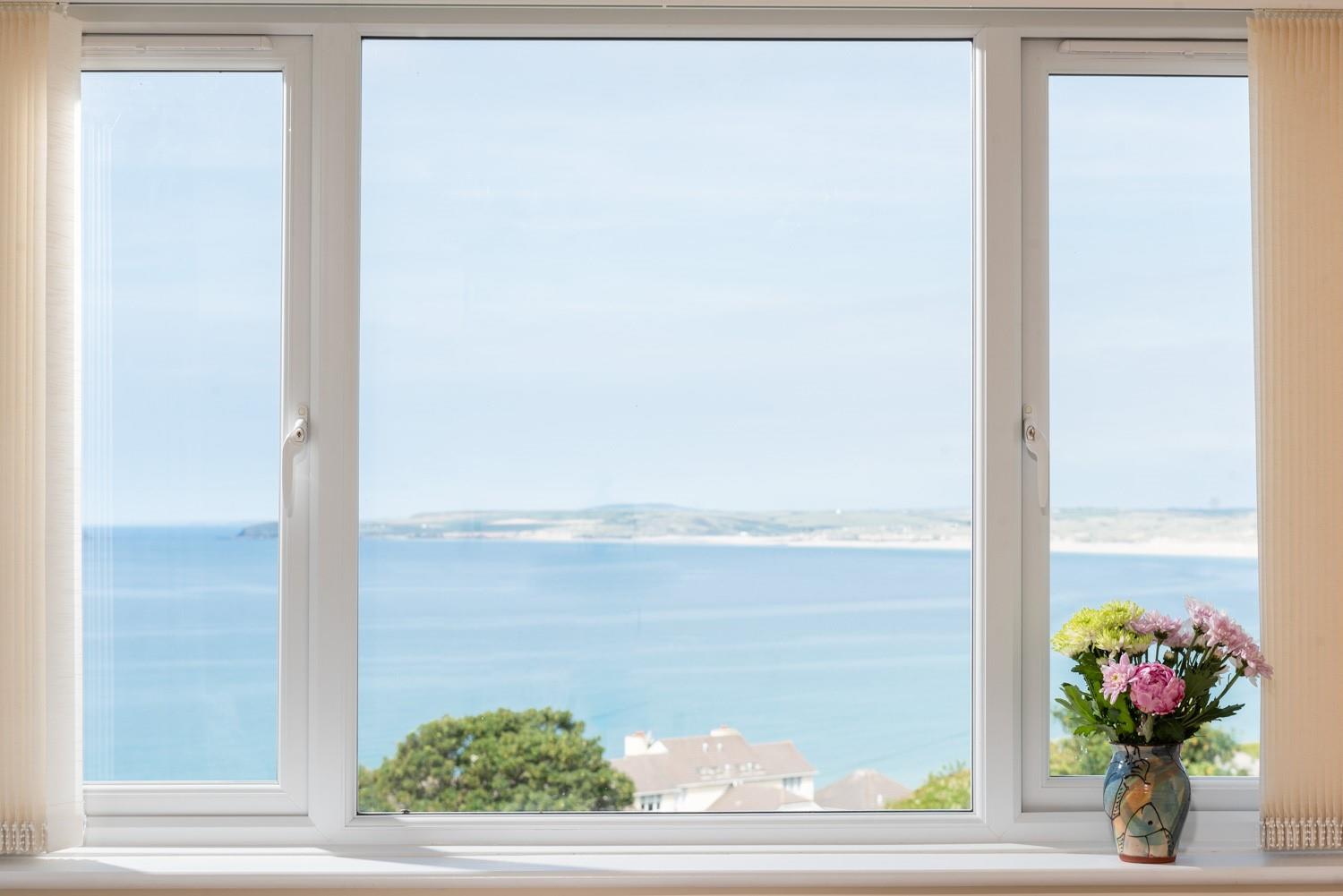 You will never tire of the mesmerising sea views.