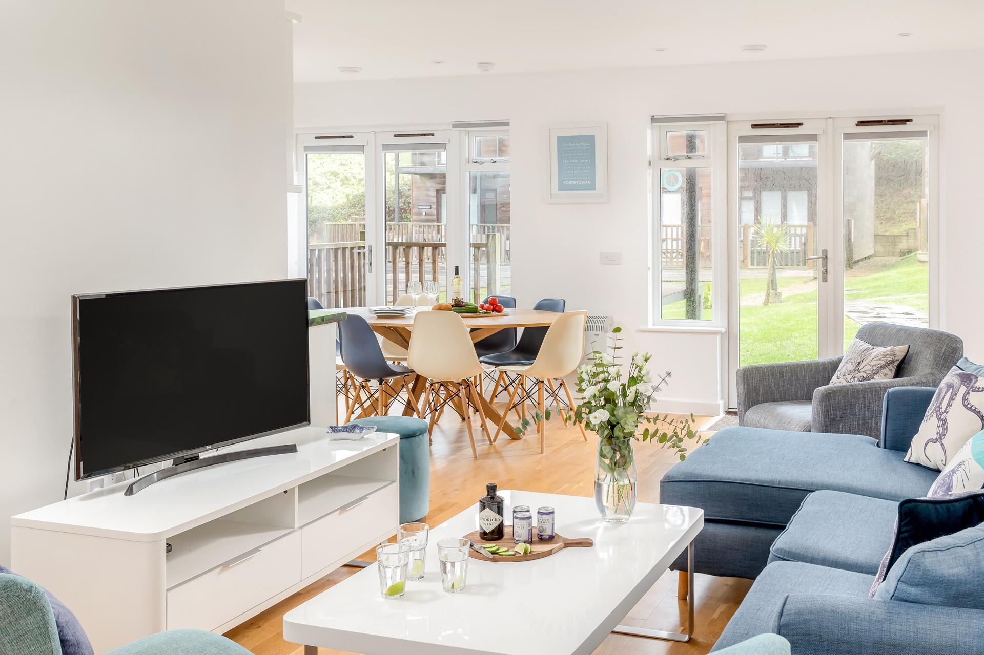 Cosy up on the sofa after a day of wave watching at blustery Portreath nearby. 