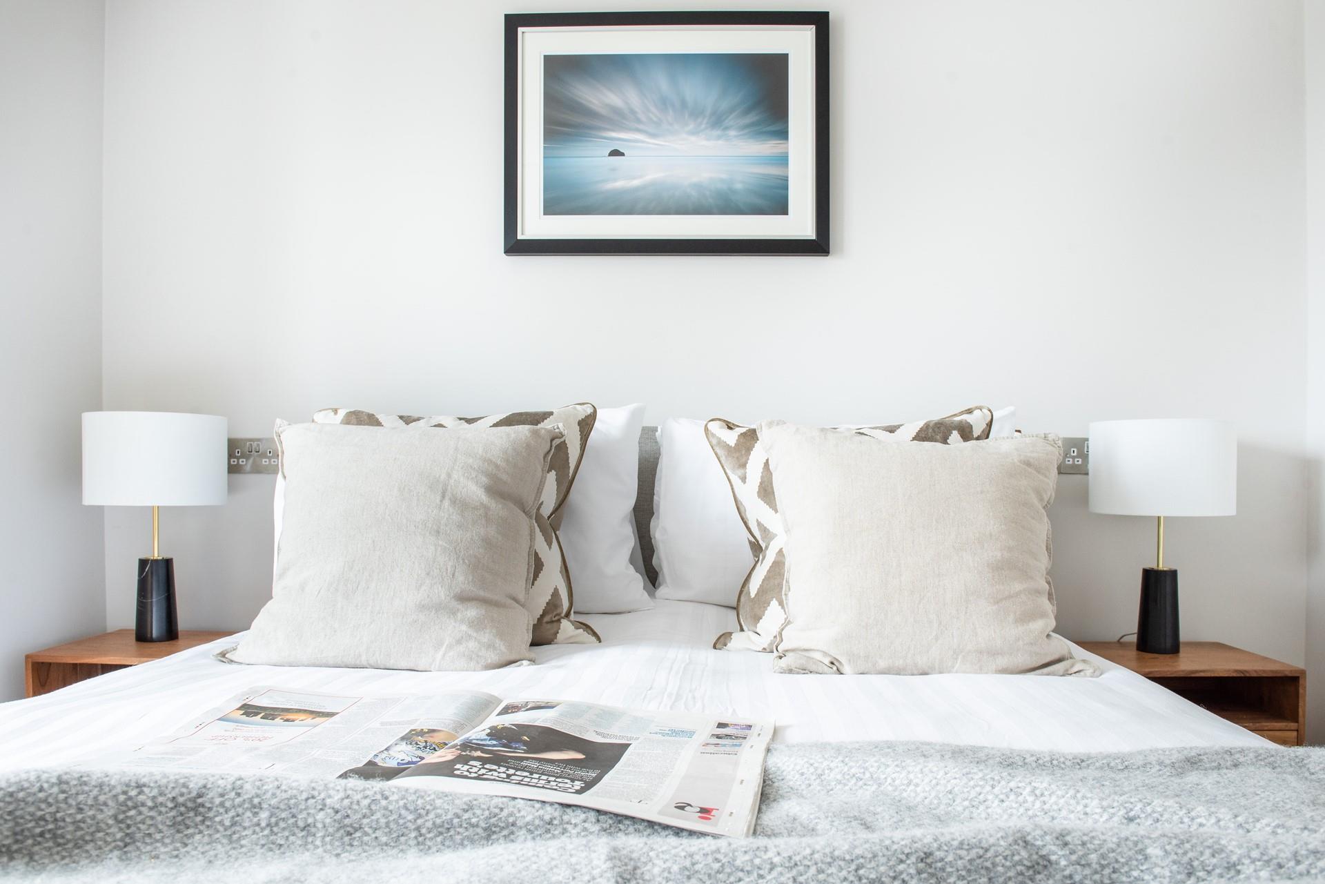 Settle down to bed and drift off for a dreamy night's sleep.