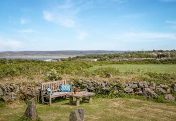 Enjoy far-reaching views, perfect for any budding photographers.