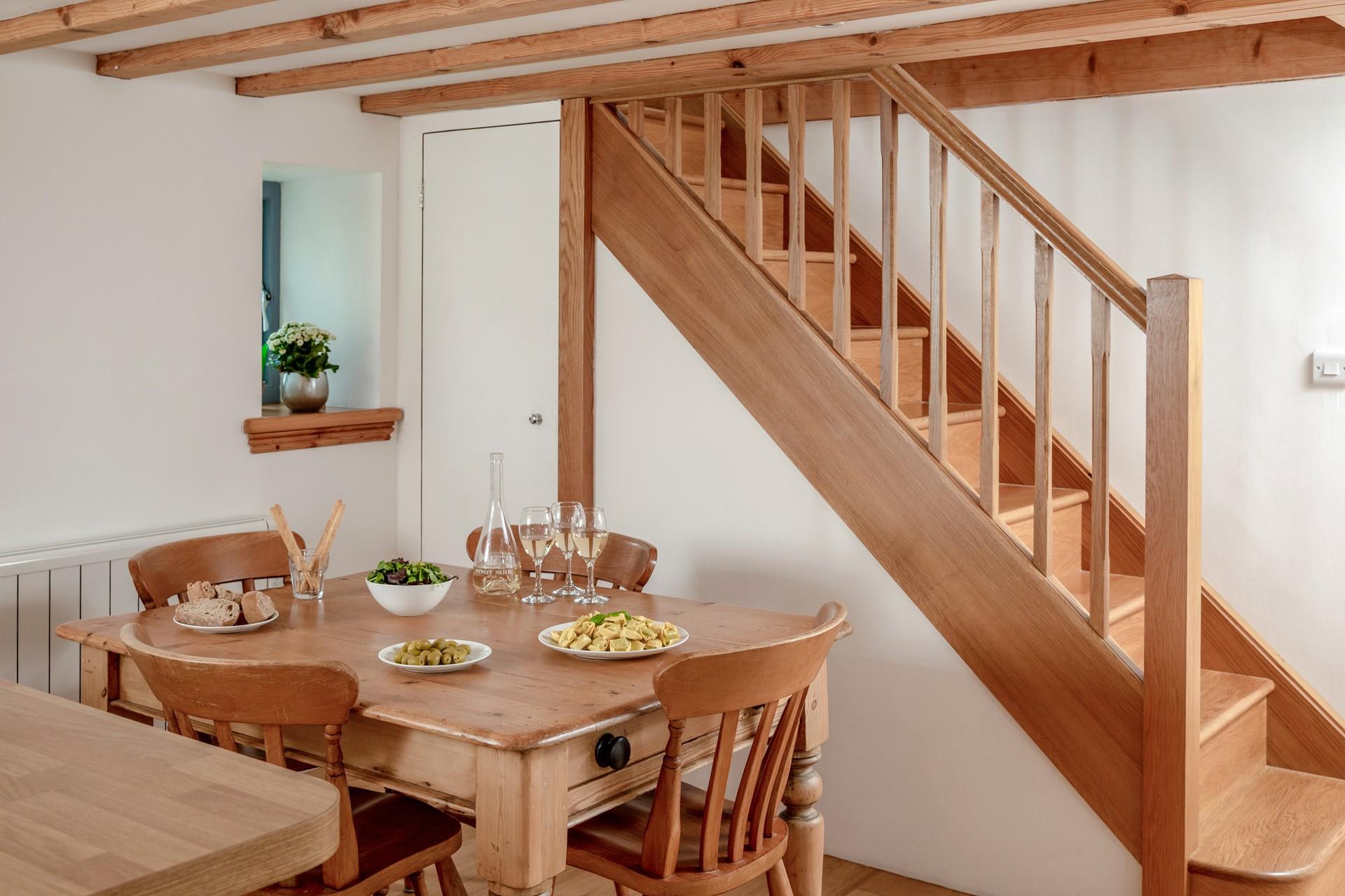 Enjoy fresh, local ingredients for lunch.