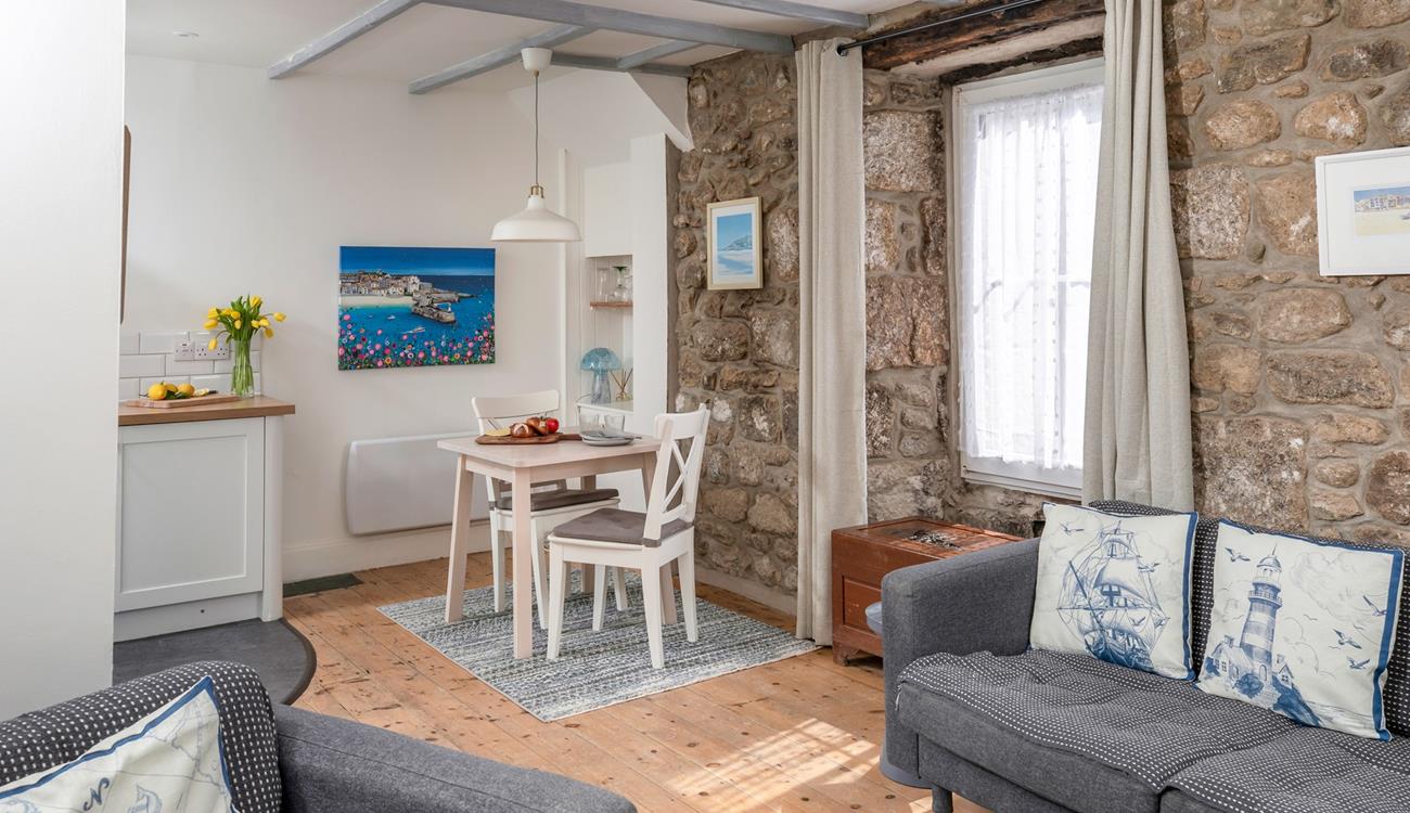 Relax in the sitting room after spending the day on the beach.