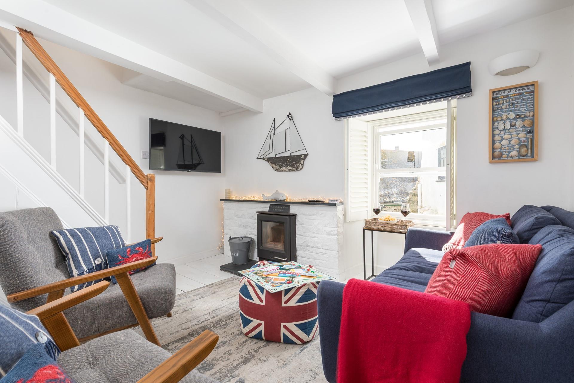 In the heart of St Ives, Mermaid Cottage blends traditional features with modern comforts.