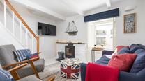 In the heart of St Ives, Mermaid Cottage blends traditional features with modern comforts.
