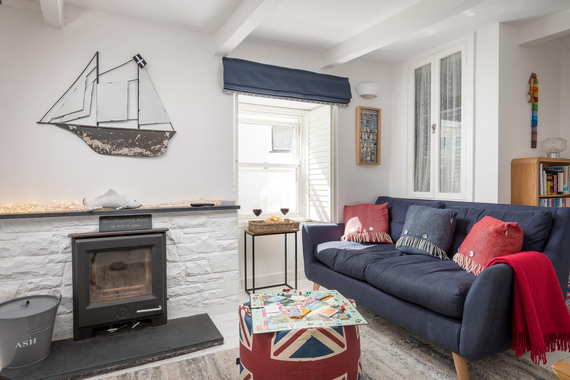 Light and spacious, there's plenty of room for all the family to relax.