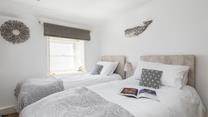 Relax and unwind at Mermaid Cottage and enjoy a restful holiday.