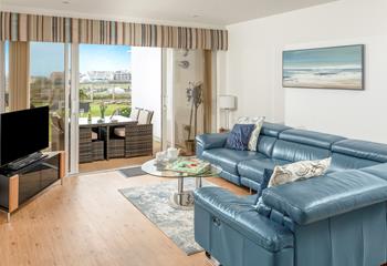 Fistral View, Sleeps 4 + cot, Newquay.