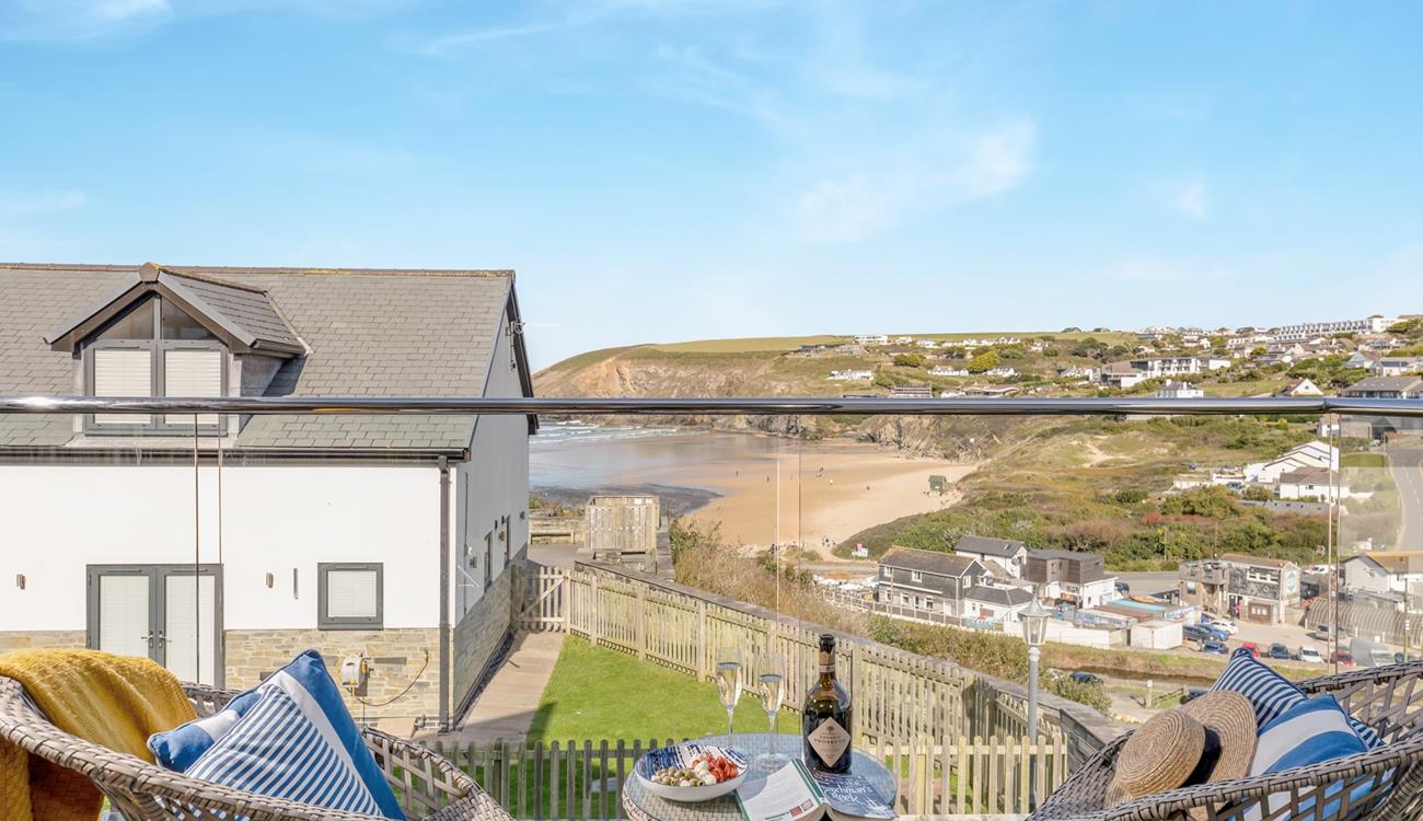 Indulge in your favourite drink as you relax on the balcony listening to the sounds of the sea.