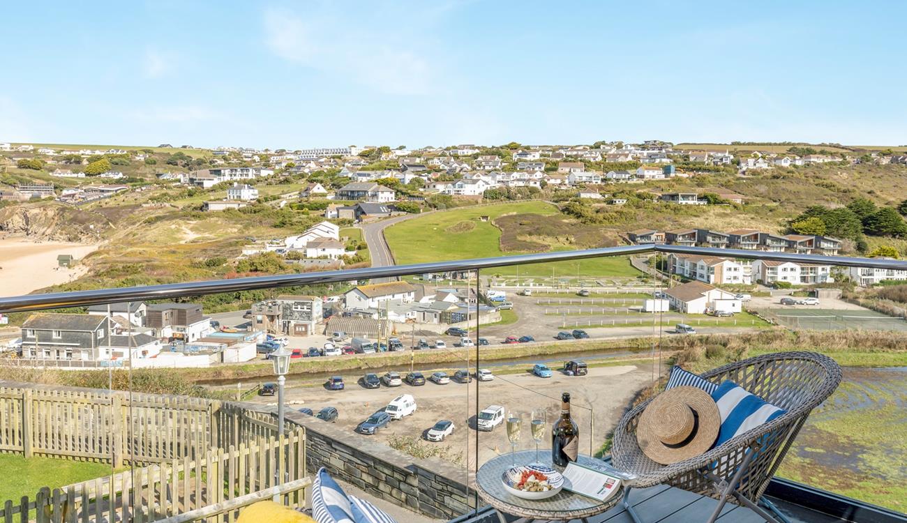 The perfect spot for an evening sundowner under balmy, golden skies.
