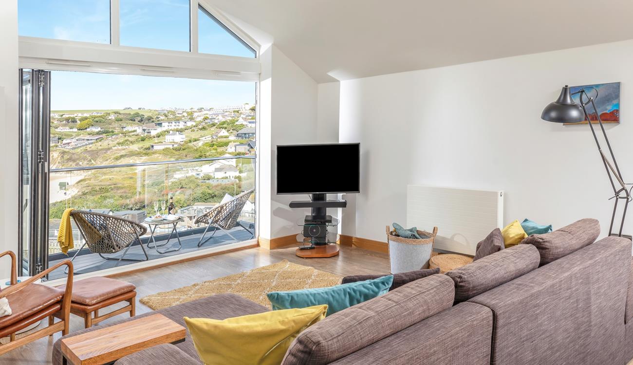 On warm days open the balcony doors and let the fresh air in as you marvel at the breathtaking views.