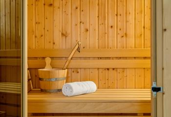 After a day spent walking the south west coast path you can come back and relax in your very own sauna.