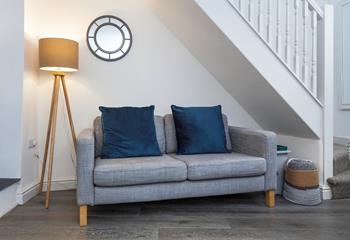 We love the stunning theme of greys, blues and teal colours flowing throughout the property. 