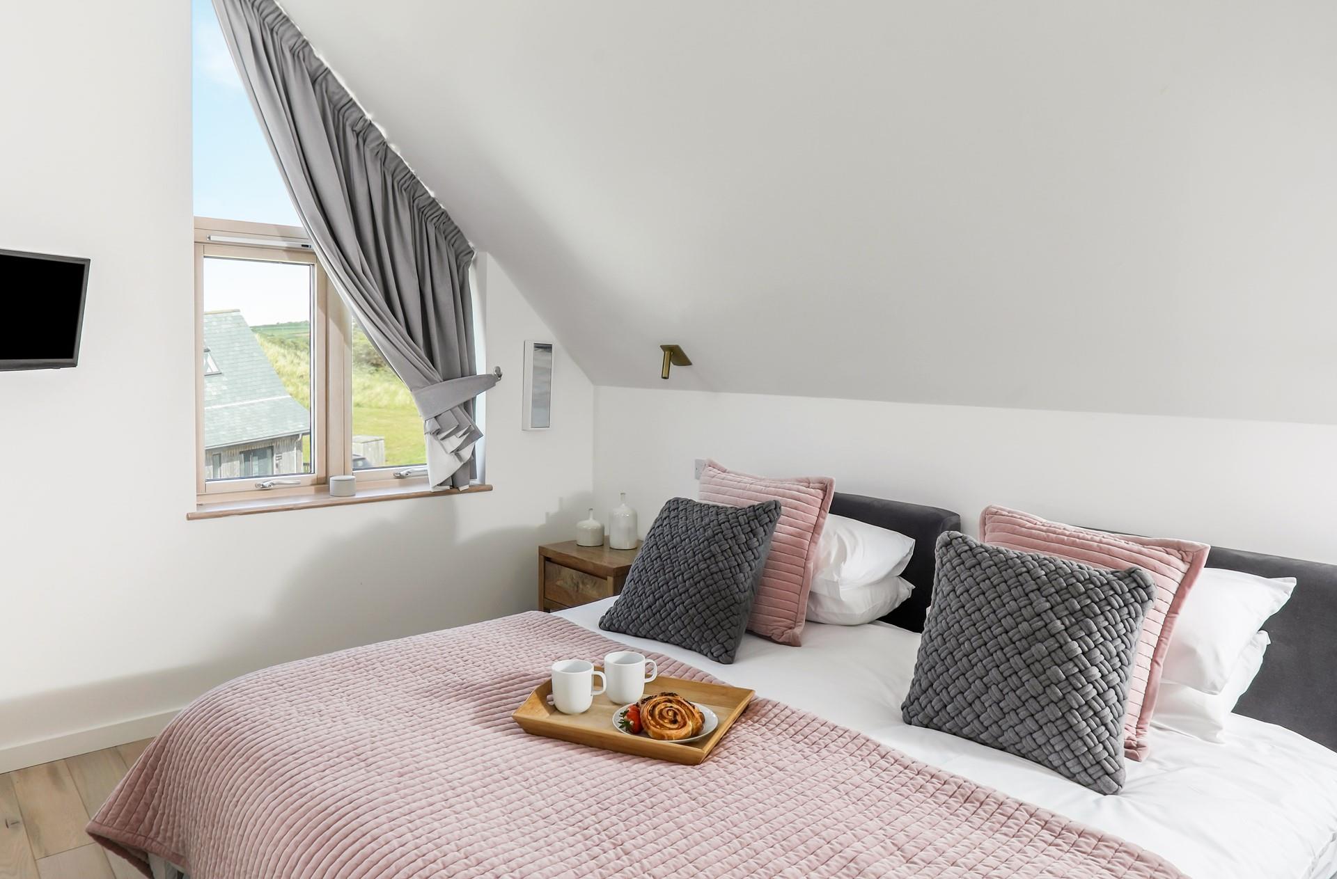 Snuggle up on a wintery evening in your king size bed and watch your favourite feel-good film.