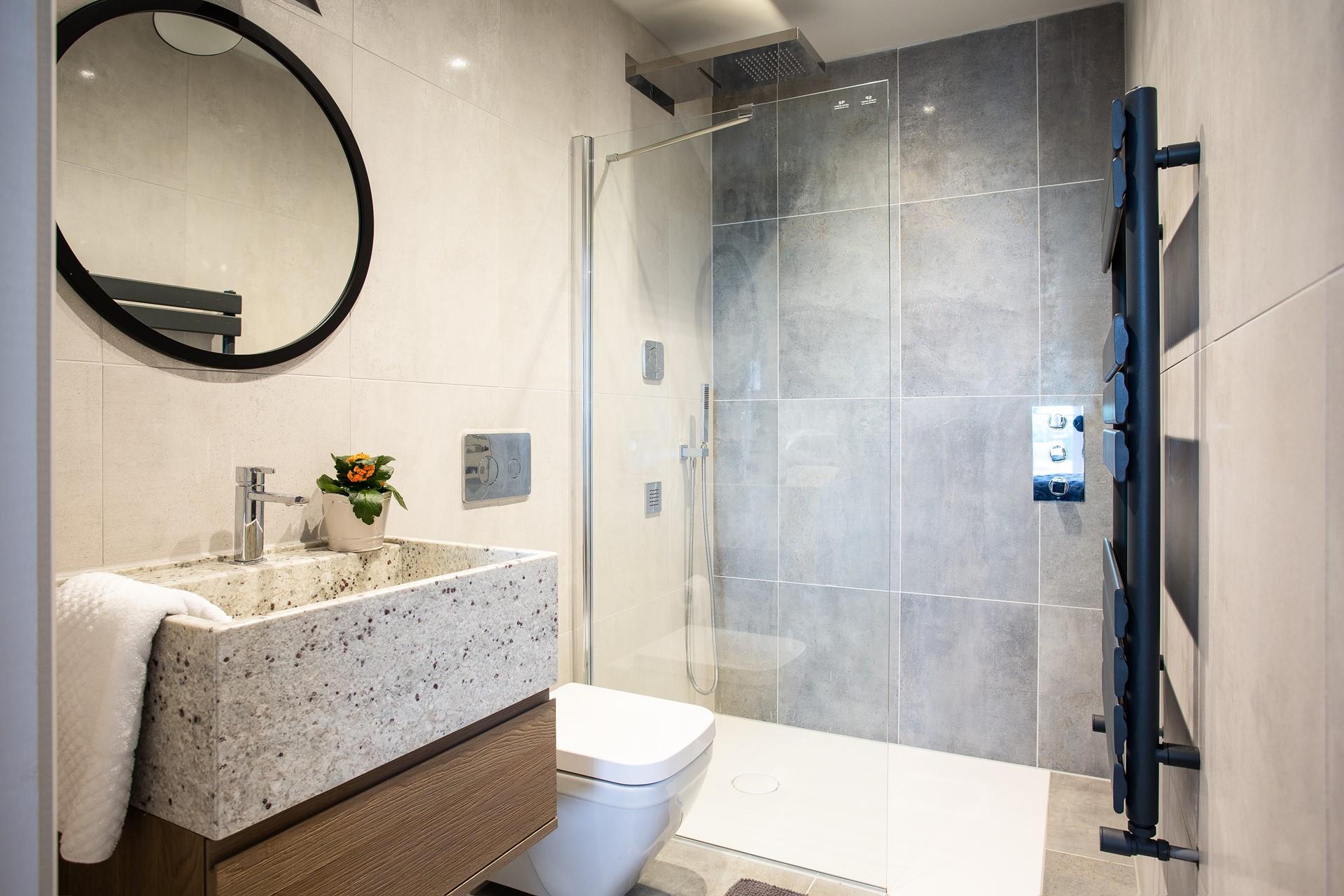 The fixtures and fittings add to the luxury feel of this stunning Penthouse.