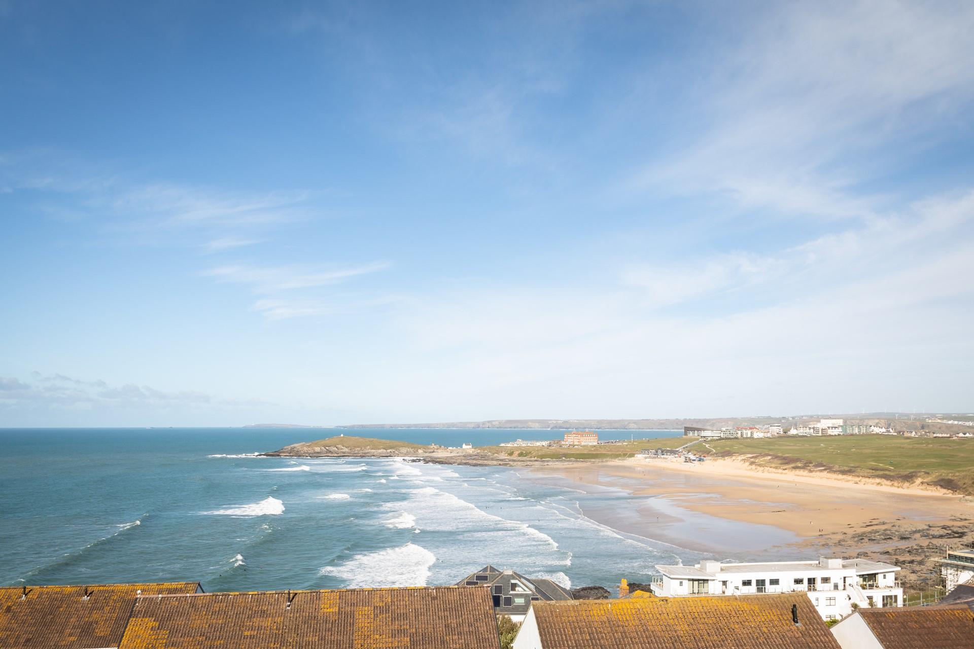 With spectacular views of Fistral beach, you won't be able to tear yourself away from the balcony.
