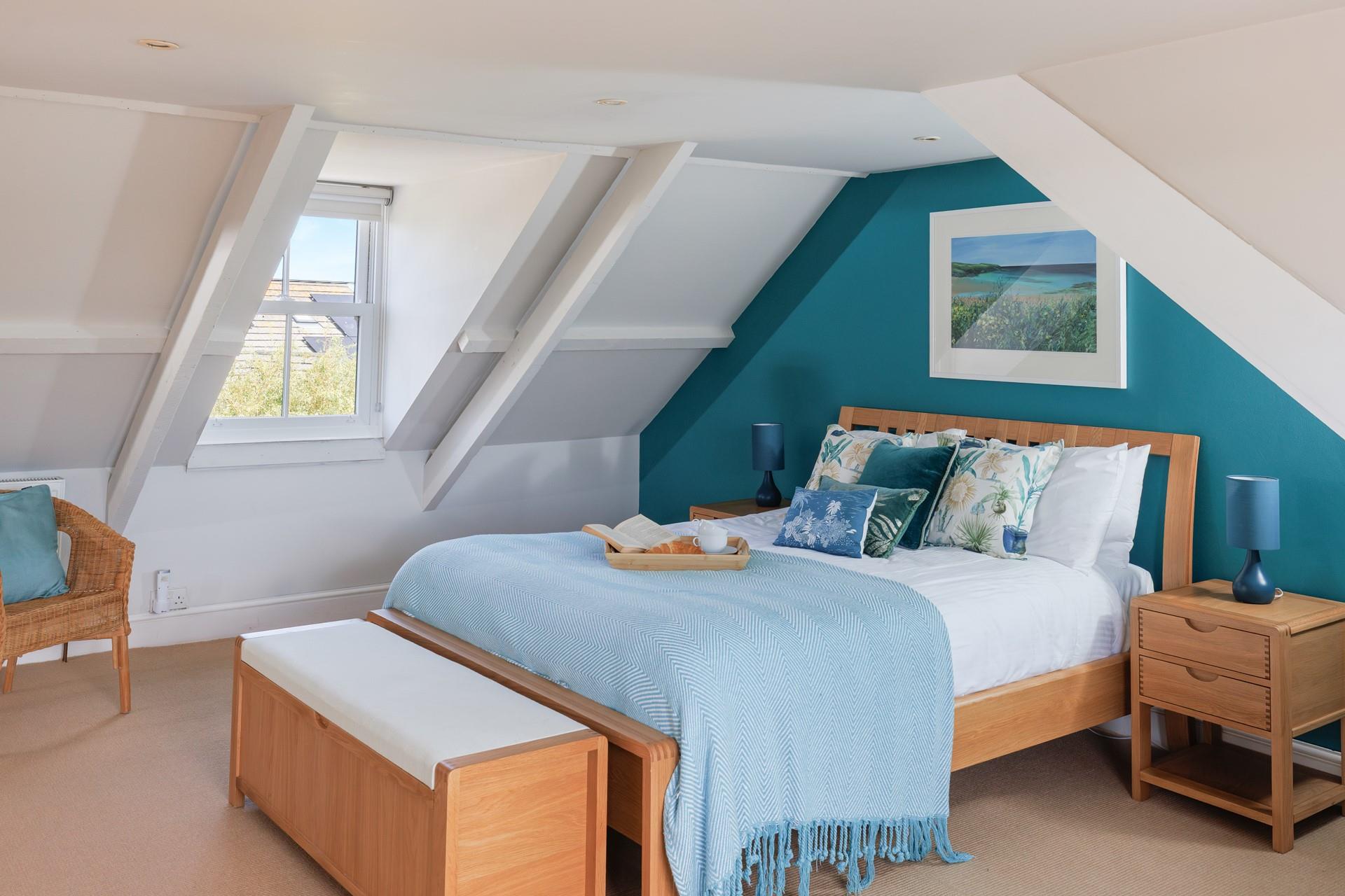 Tuck yourself into your spacious king size bed and drift off into a dreamy night's sleep.