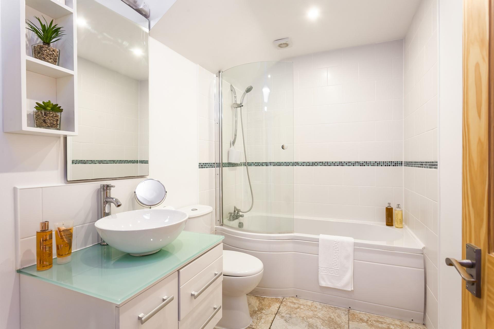 There are 3 bathrooms so plenty of room for everyone to get ready in the morning!