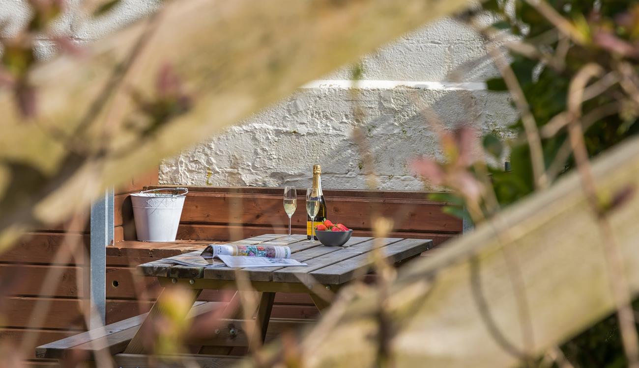 Enjoy some al fresco drinks and nibbles in the garden.