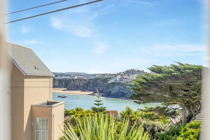 6 Harvest Moon, Sleeps 4 in Newquay