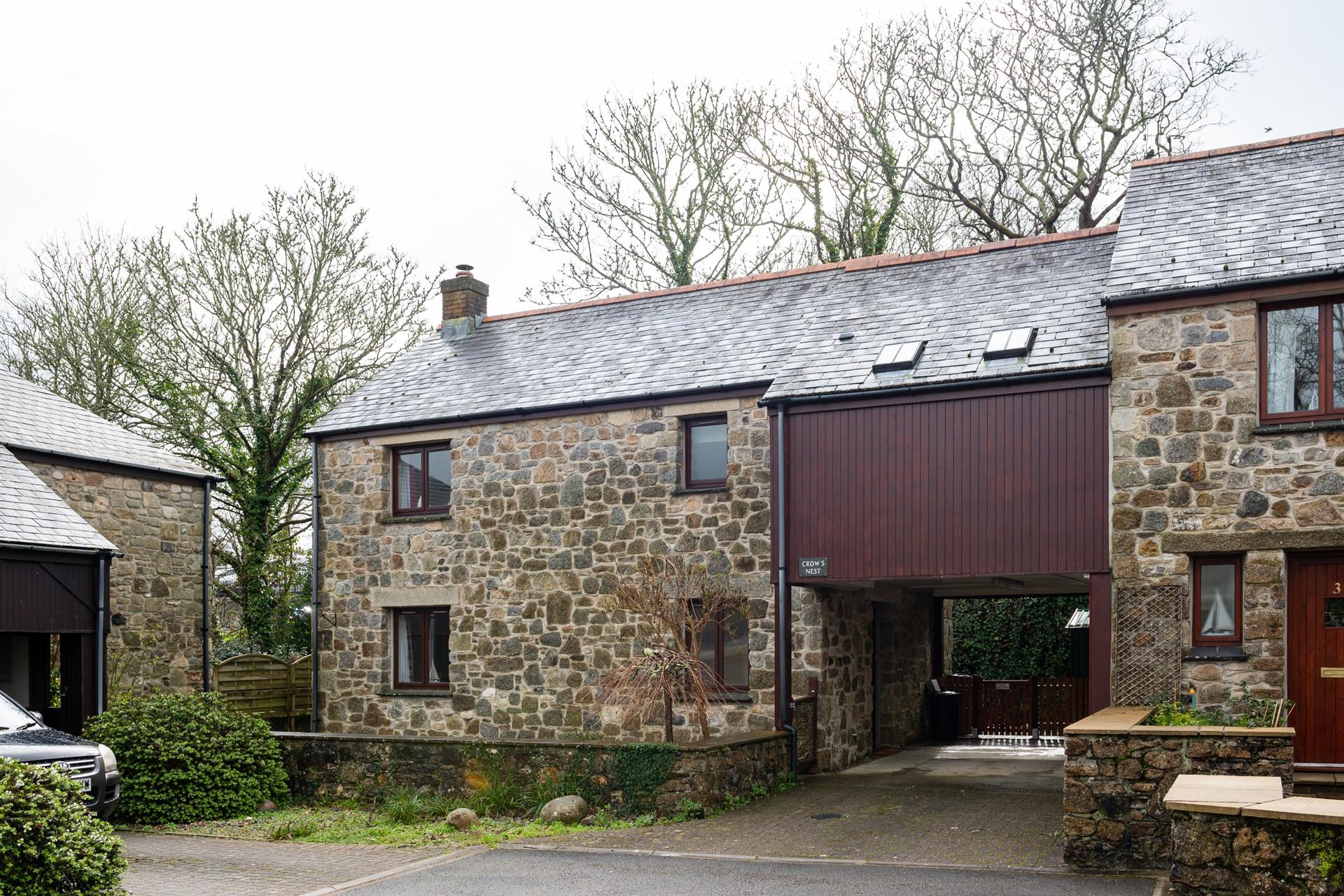 Crows Nest, Charlestown Aspects Holidays