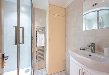 After a day sunbathing on one of St Ives golden beaches, wash away the sand before dinner in the bright and fresh bathroom.