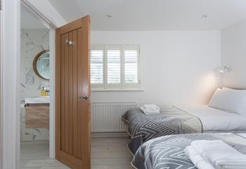 Step into the en suite before heading out to explore this beautiful corner of Cornwall.