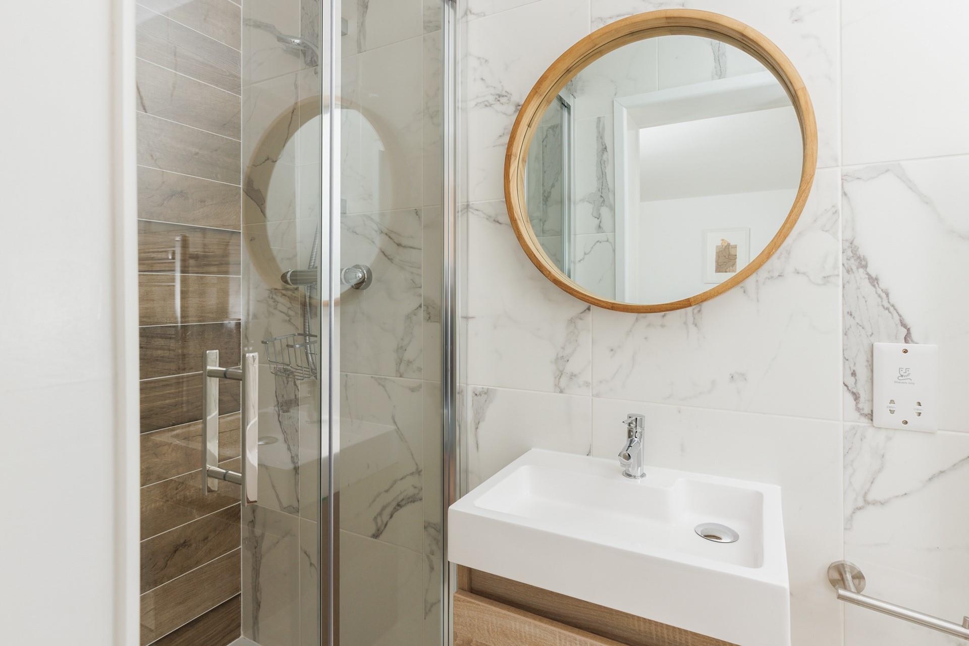 The en suites make mornings a dream!
