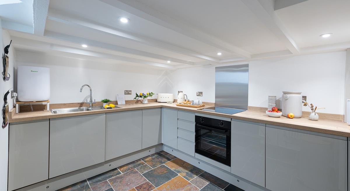 Great for entertaining with its well-equipped kitchen, making dinner parties easy.