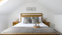 Snuggle down for a cosy night's sleep and wake up feeling refreshed and ready for the day. 
